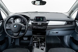 BMW řada 2 | 218i