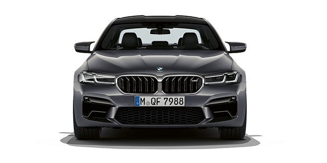 BMW M5 V pohybu BMW M5 V pohybu