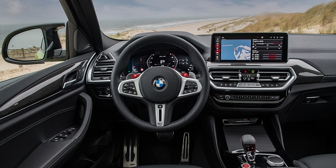 BMW X4 M interiér BMW X4 M interiér