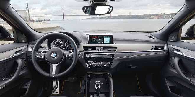BMW X2 interiér BMW X2 interiér