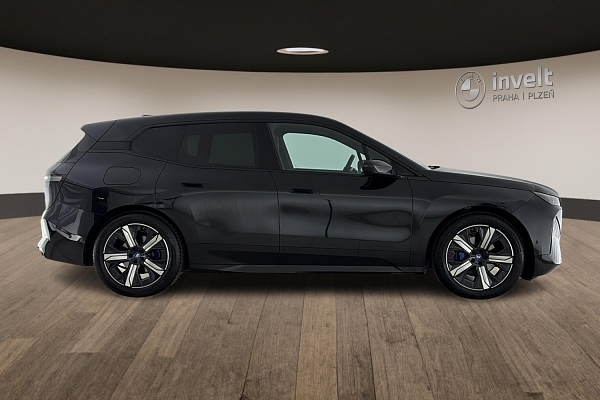 BMW iX xDrive40