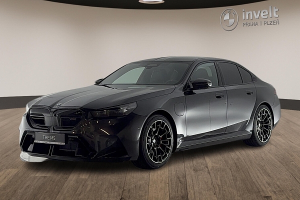 BMW M5 Sedan