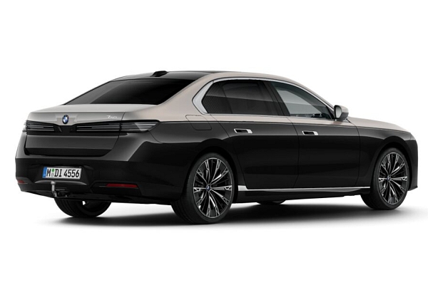 BMW 740 xDrive Sedan