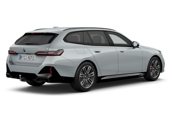 BMW 550e xDrive Touring