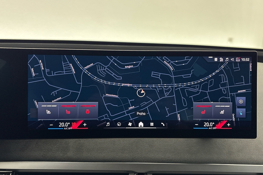 BMW iX xDrive45